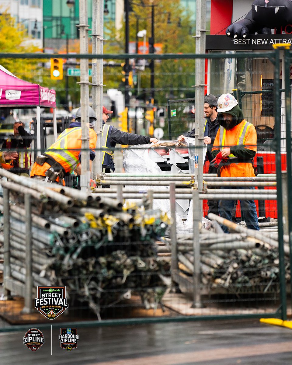 GreyCupFestival's tweet photo. Festival build is a go 🧱🔨

It’s finally happening… construction on the @RBC Harbour Zipline and @Carstarcanada Street Zipline has officially begun!

#GreyCupFestival #AllRoarsLeadToThis https://t.co/nbKPTpCzyM