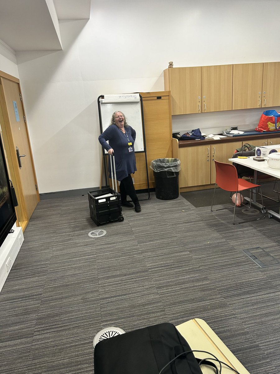 #HellomynameisFran tweet media