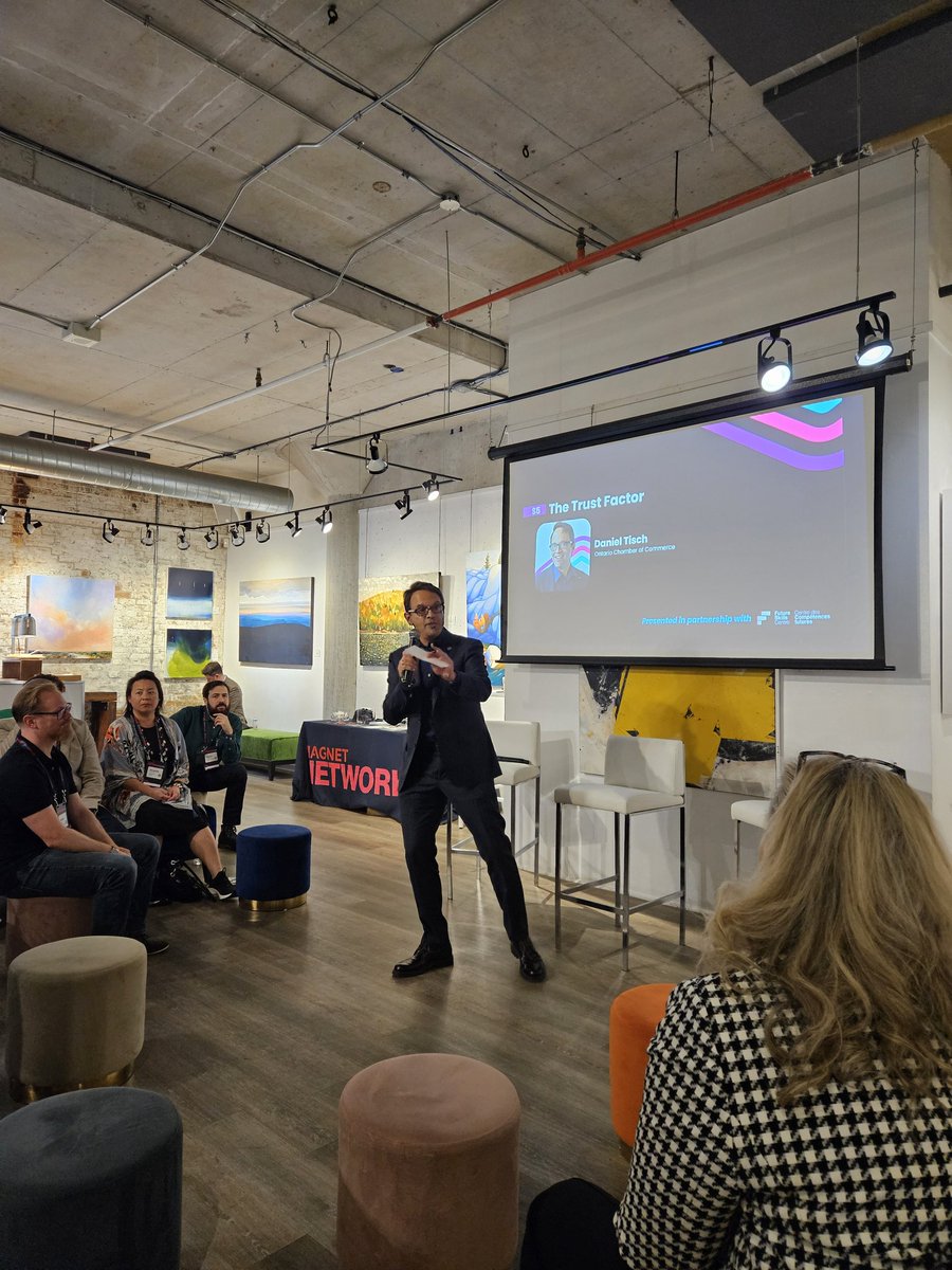 CollegesONCEO's tweet image. Wow it's so great to see @DanTisch in action ...sharing his powerful personal story and talking about The Trust Factor at @MagnetCanada Network Live. @OntarioCofC @CollegesOntario