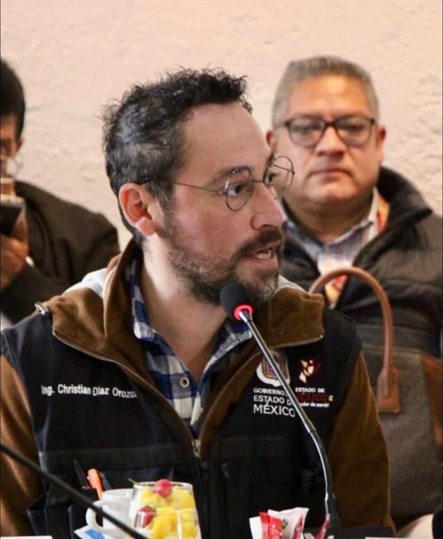 saascaem's tweet photo. En coordinación con autoridades de los tres órdenes de gobierno, #SAASCAEM participó en la mesa de trabajo para prevenir inundaciones en el Valle de Toluca, donde se acordaron acciones de limpieza en ríos,canales, derechos de vía, cunetas y bajo puentes. 🏠✅
#ElPoderDeServir https://t.co/oxvq6iy5DX