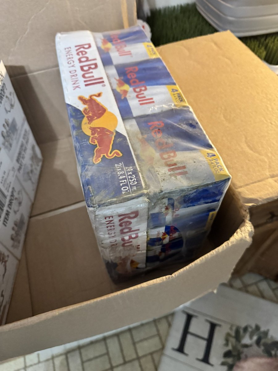 Turf_Wrangler25's tweet photo. Hey @redbull I think you want to check your stock items cause receiving 2 cases with mold all over it from @amazon is concerning!! https://t.co/v8bpyFfAUT