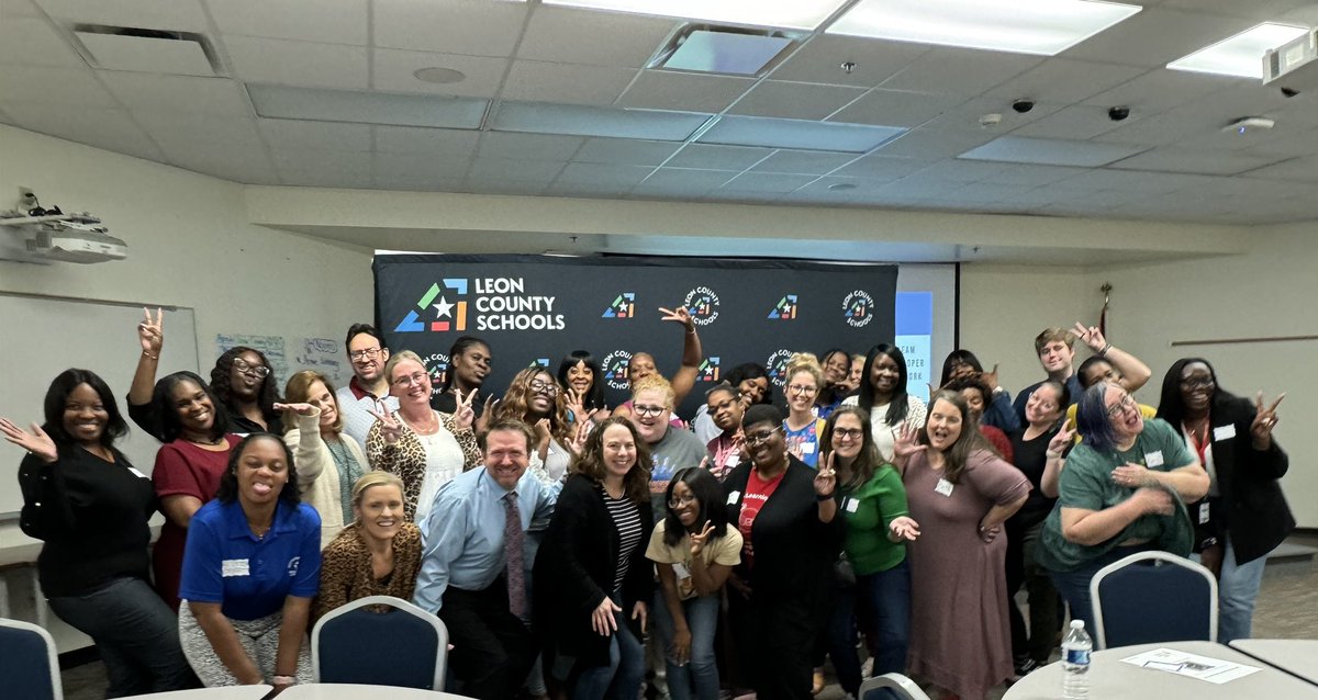 Back in <a href="/LeonSchools/">Leon County Schools</a> with amazing teacher leaders, anchoring in student strengths and supporting early career educators! Let’s keep building together. 🚀 #WhereDreamsFindWings #TeacherLeadership #StudentSuccess #DreamDeveloperNetwork
