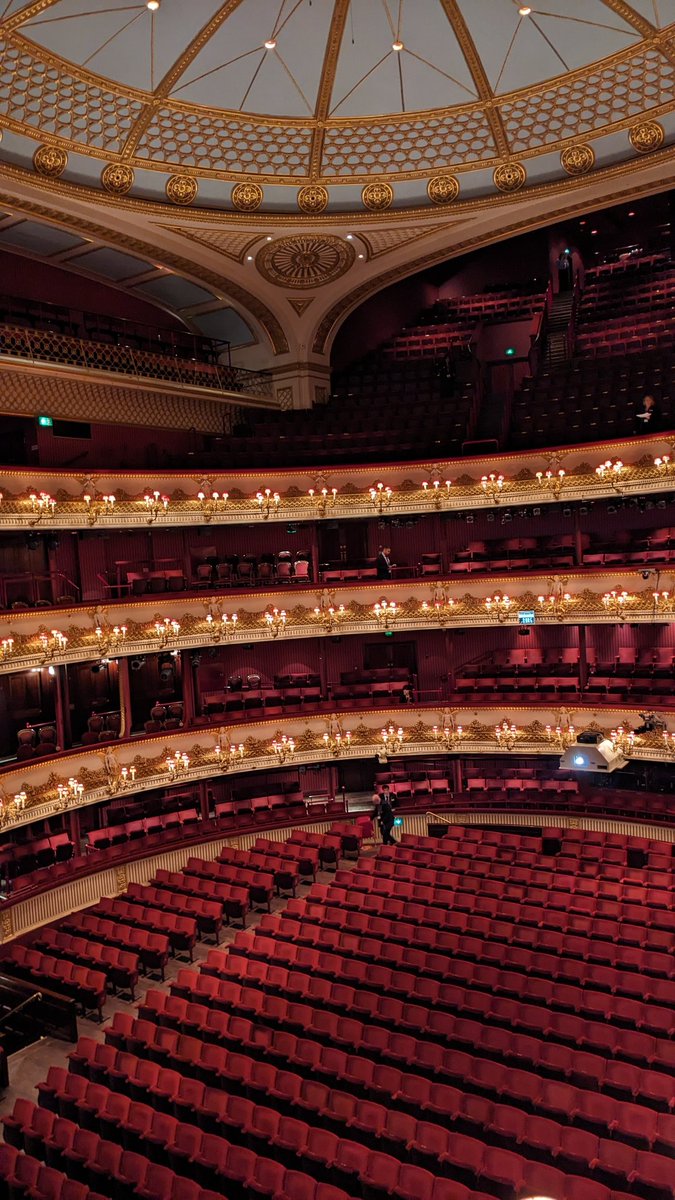 Before the audience arrives for Fidelio <a href="/ROH_London/">RoyalOperaHouse </a> will be on <a href="/BBCRadio3/">BBC Radio 3</a>  23 November