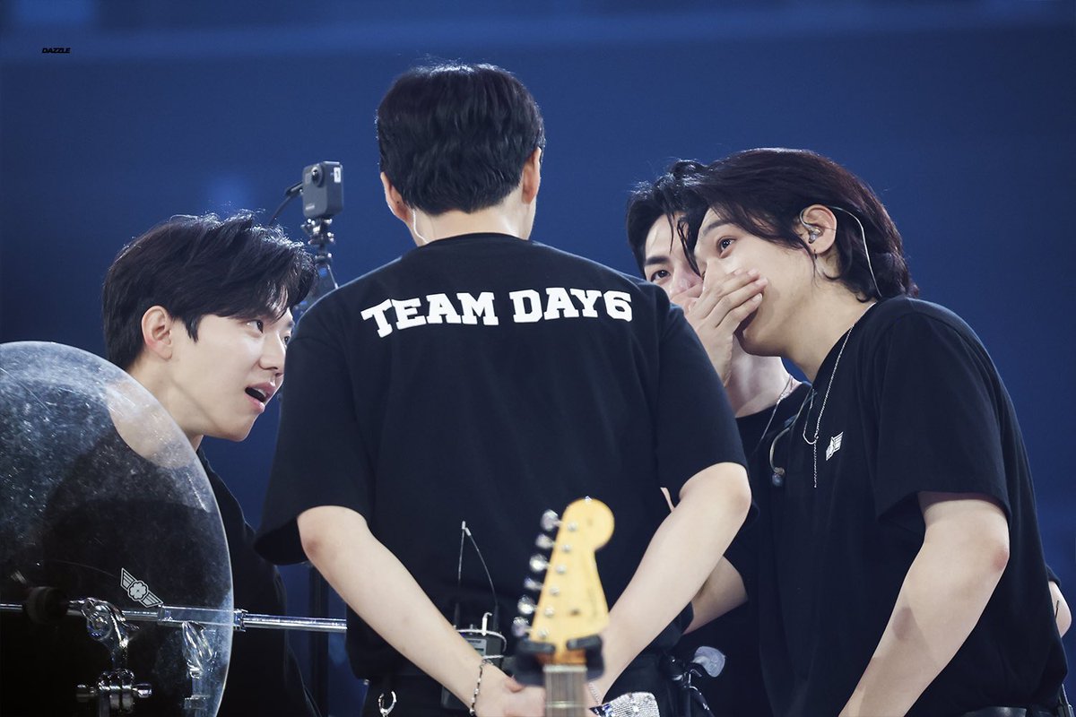 #2024MAMAVOTE #DAY6 
TEAM DAY6 🍀🍀🍀🍀