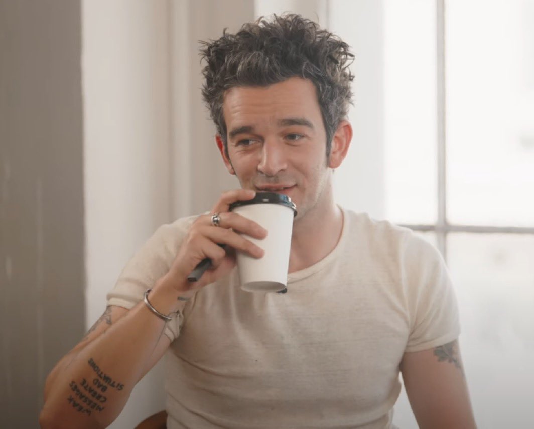 1989healy's tweet photo. Vape and coffee in the same hand he’s just a girl https://t.co/s5Bxvwbkmn