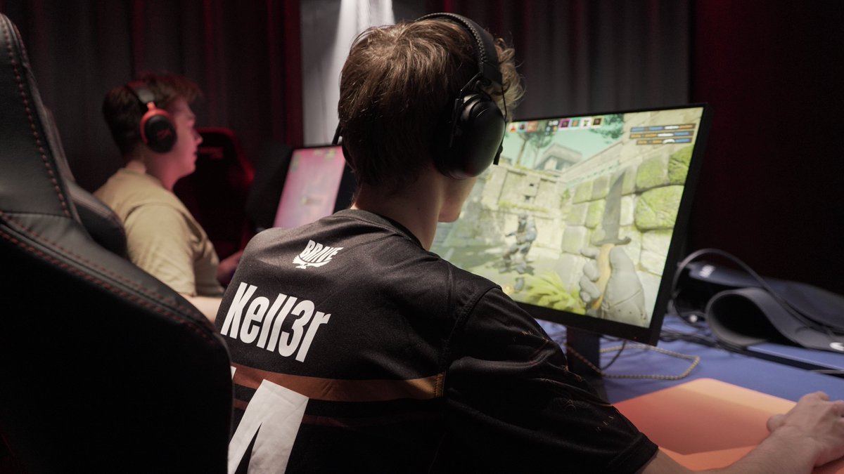 Magnus Keller (@kell3rcs) on Twitter photo Har valgt at forlade @EsportPrestige_ 
Efter grundige overvejelser følte jeg ikke at jeg kunne se mig selv i projektet på længere sigt, og derfor skilles vores veje her.
Har kun gode ting at sige om Prestige Esport, der har leveret det hidtil mest professionelle setup, jeg har Har valgt at forlade @EsportPrestige_ 
Efter grundige overvejelser følte jeg ikke at jeg kunne se mig selv i projektet på længere sigt, og derfor skilles vores veje her.
Har kun gode ting at sige om Prestige Esport, der har leveret det hidtil mest professionelle setup, jeg har