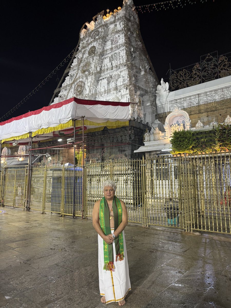 Suhelseth's tweet photo. Had the most unimaginably divine Darshan of Balaji…the Suprabhatam…magical and blessed… Jai Balaji… https://t.co/5TmGVrwgaP