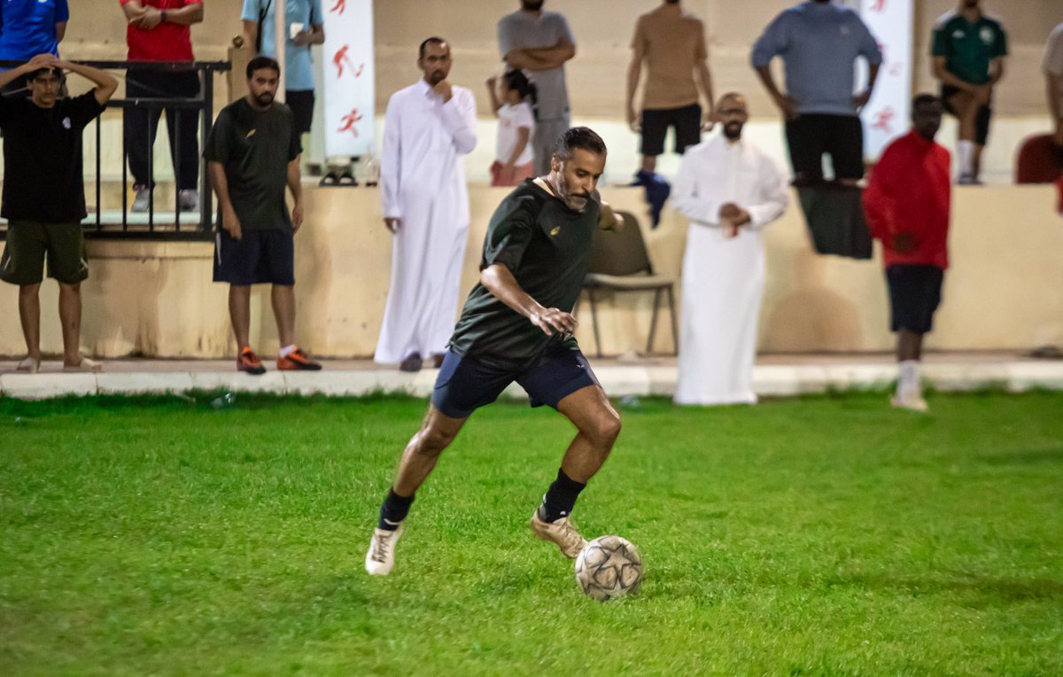 ahnifck's tweet photo. 📷 سداسي الضباط ⚽️

🗓️ يوم الاربعاء  20-04-1446 هـ

الجهاز العسكري بالقطاع الشرقي 
يحقق بطولة سداسي الضباط لعام 1446 هـ 

المركز الأول 
الجهاز العسكري بالقطاع الشرقي 

المركز الثاني 
ك/مكافحة الشغب/51

📍الدمام https://t.co/cSfWj5br7E