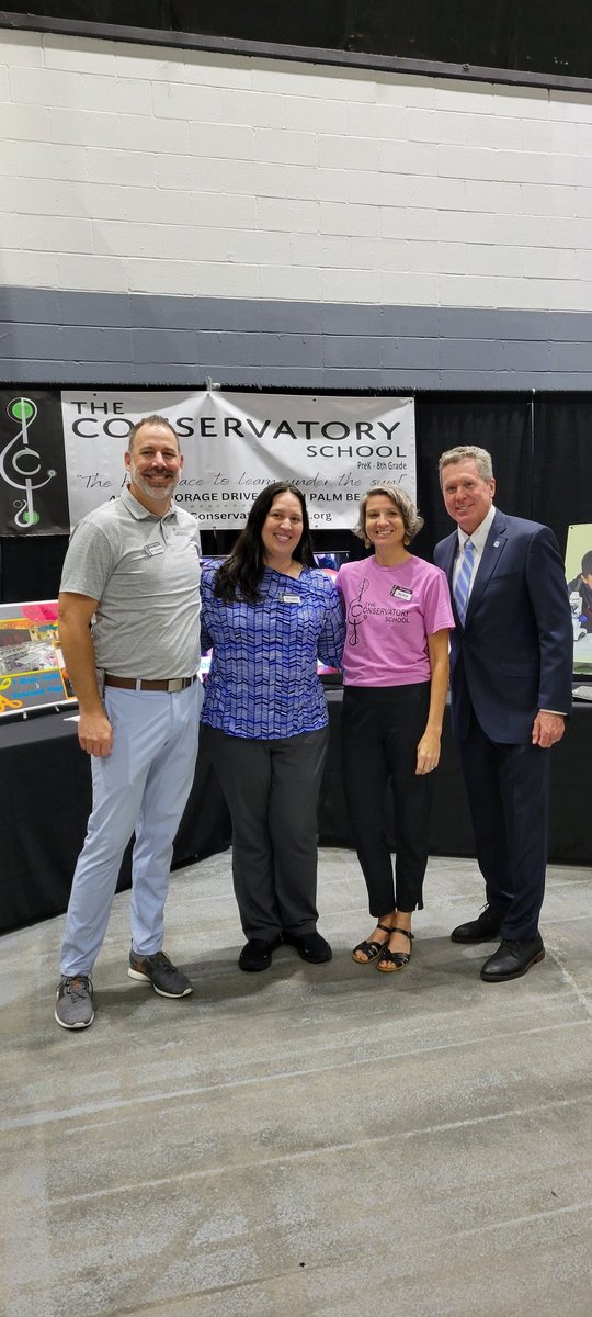 Yesterday was the <a href="/pbcsd/">The School District of Palm Beach County</a>'s  school showcase. I enjoyed seeing my students explore what the district offers with their parents and catching up with colleagues and friends. Our superintendent, Burke, also took the time to talk to us and other schools.  <a href="/SchuemannTCS/">Derek Schuemann</a> <a href="/brookebrink52/">Brooke Brink</a>