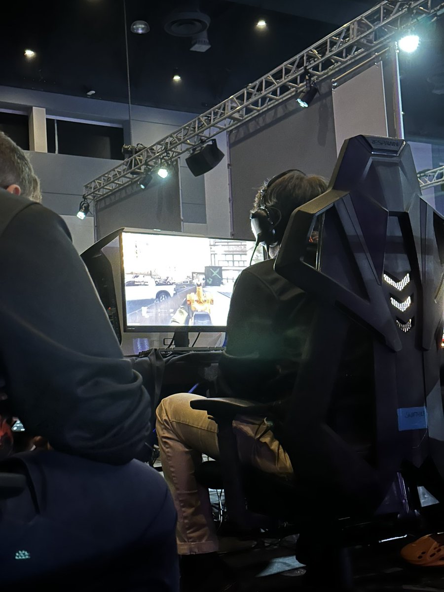 Devilish tweet media