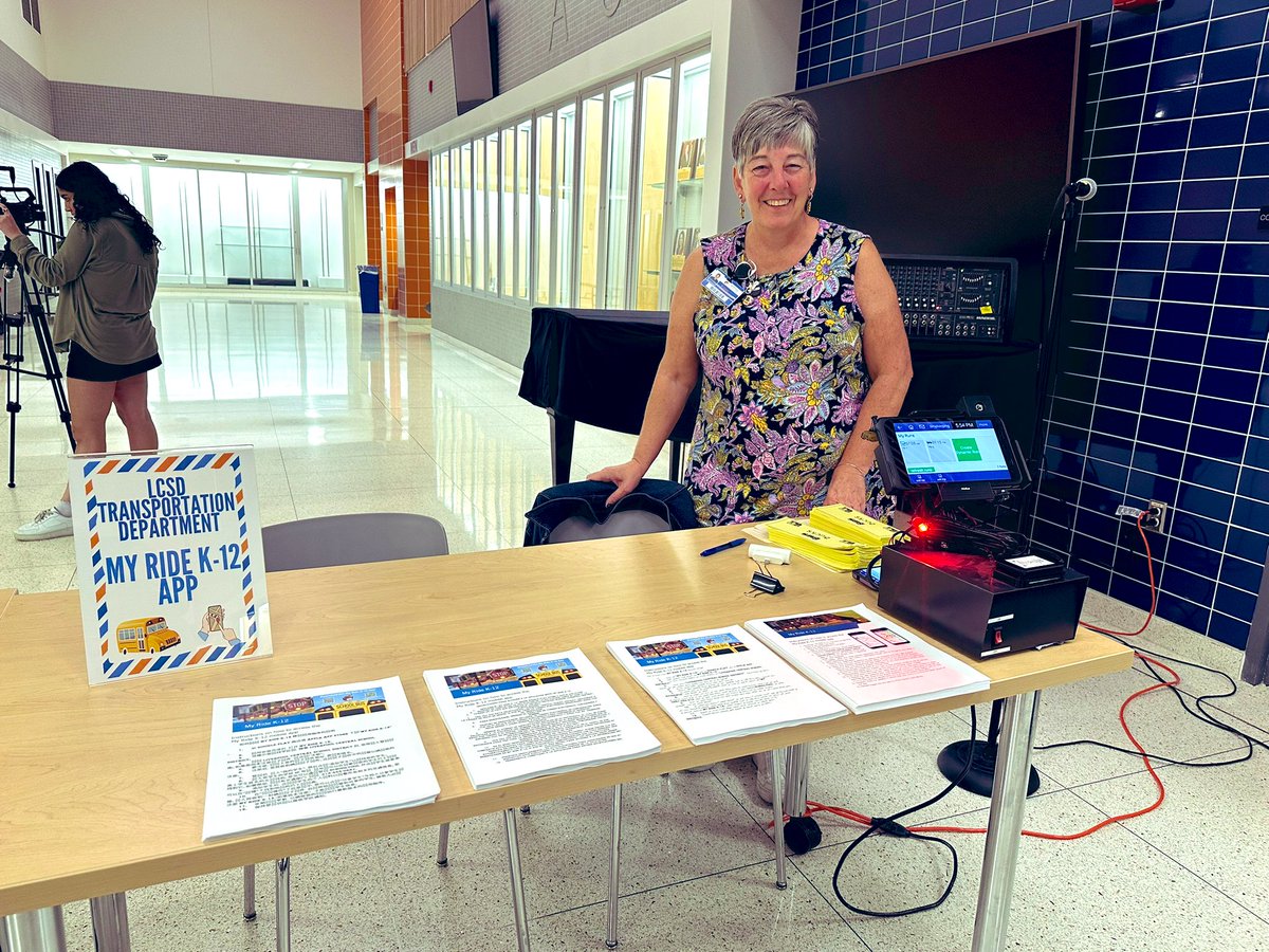 Congratulations to 112 ENL Students on your Graduation 🎉 #LiverpoolProud