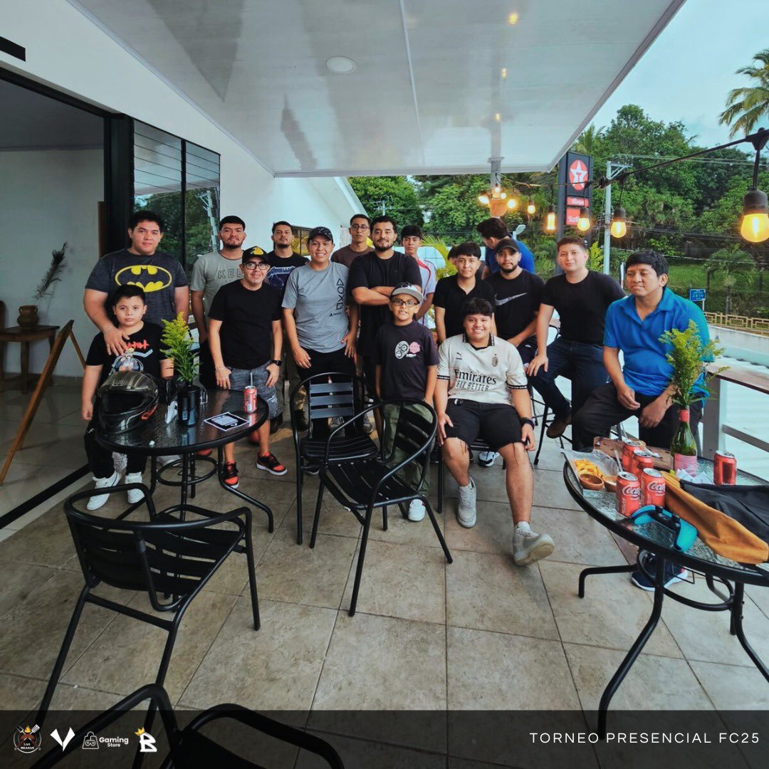 VoidgamingSv's tweet photo. El sábado 19 de octubre tuvimos el honor de organizar nuestro primer torneo presencial en Ahuachapan y estamos muy felices con el resultado y el enorme cariño que recibimos.

¡Esperamos que lo disfrutaran y se llevaran una bonita experiencia del torneo! https://t.co/KJzGPwaDsL