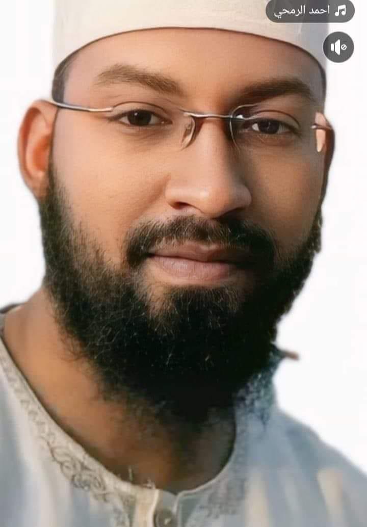 sudan_war's tweet photo. 🚨 مليشيا الدعم السريع تغتال المهندس محمد الرشيد أثناء اداء واجبه بمركز غسيل الكلى رفاعة وترديه شهيدًا بالرصاص الحي.

#Sudan_War_Updates https://t.co/eUaQOcYcae