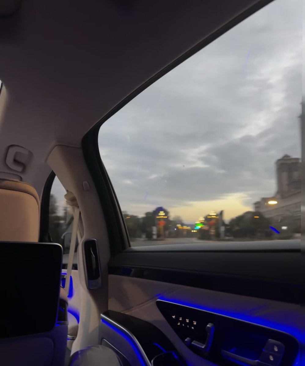 POV: you made you first $1M the same way <a href="/Cobratate/">Andrew Tate</a> did 🤝