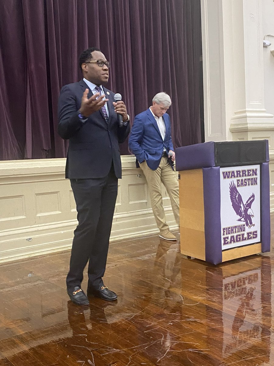 Shaun Mena tweet media