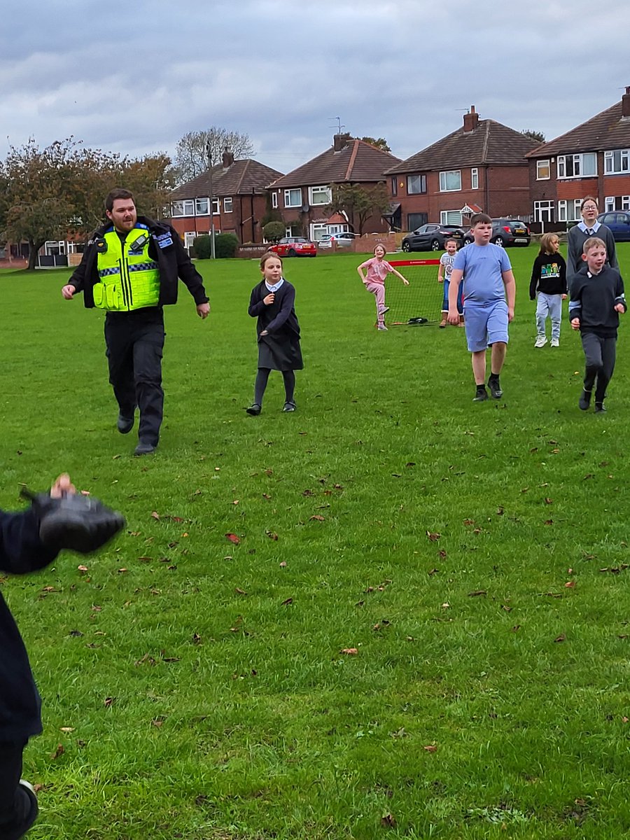 Our board game night turned into an unexpected football match with the local <a href="/WYP_LeedsEast/">West Yorkshire Police - Leeds East</a>! They spent the whole evening having fun with us before they had to head out to a call in Swarcliffe.

We all agreed that the police were definitely our "Star of the Week!"