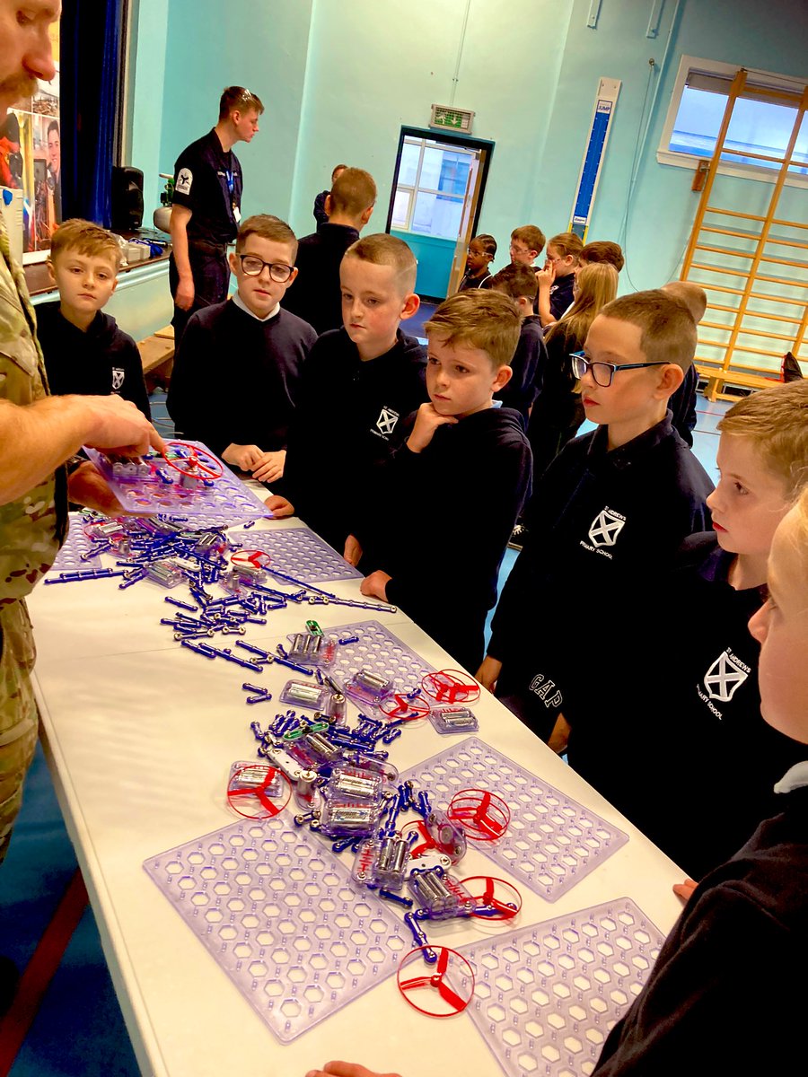 GisbeyMrs's tweet photo. Thank you to our STEM visitors from The Royal Navy today! We learned how to make circuits, created a moving robot and learned about air pressure!
#stem24
💙 https://t.co/2Ic3fTpbnG