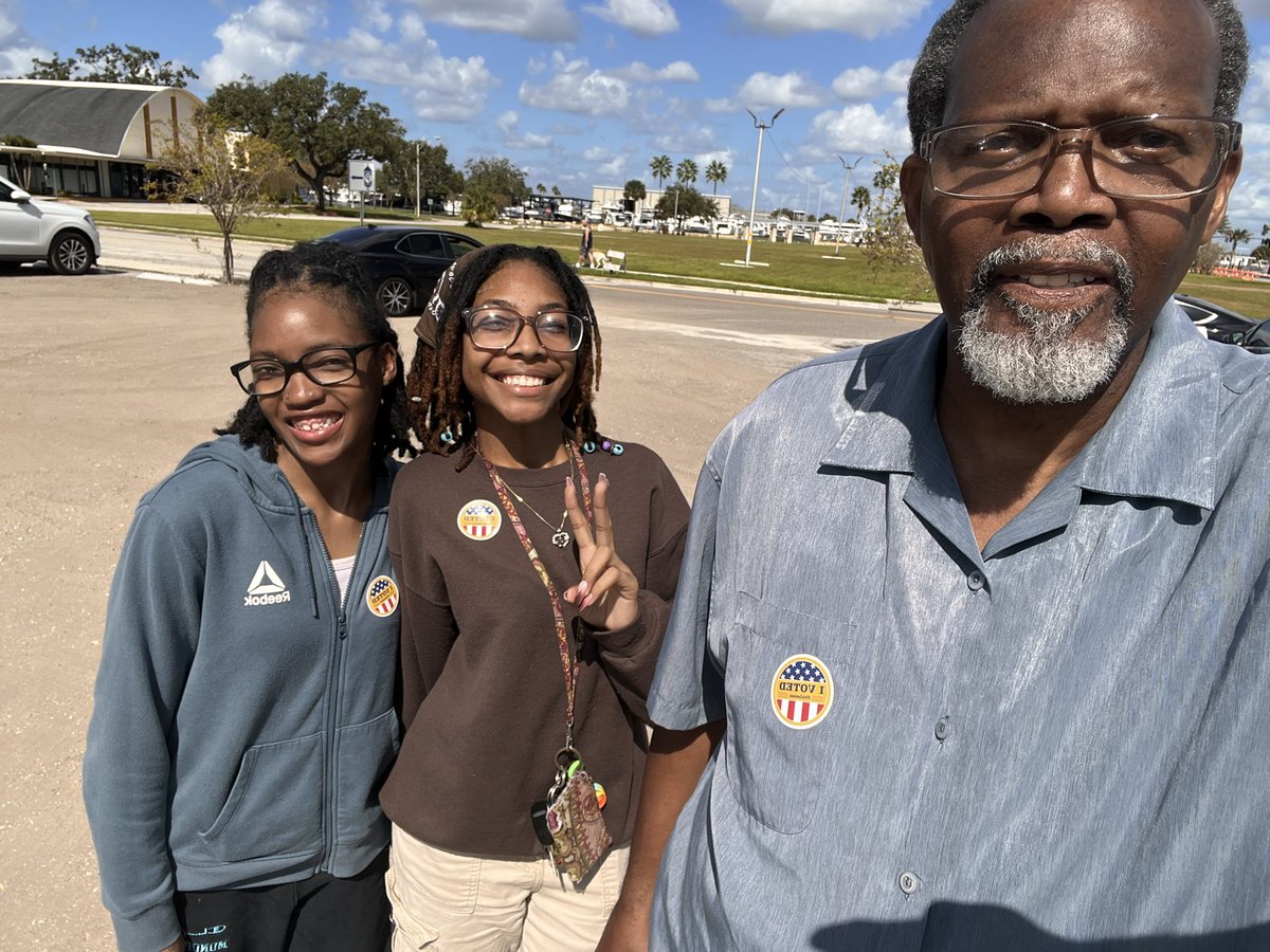 I did my civic duty and VOTED! 🇺🇸