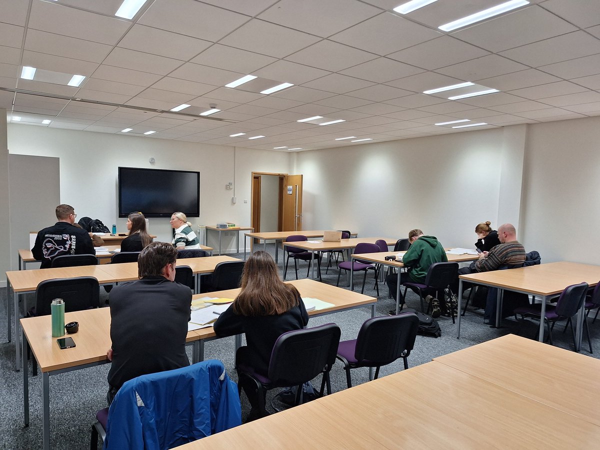 Multiply Angus tweet media