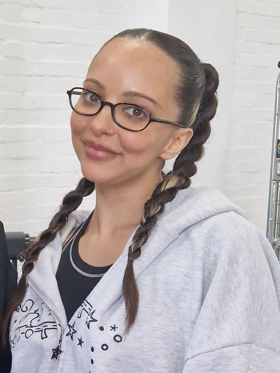 jade thirlwall pics 🪽 tweet media