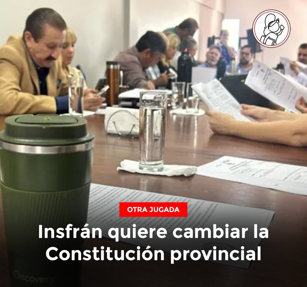 CarlaZaiser's tweet photo. Una tomada de pelo! 
Gildo Infran quiere modificar la Constitución Provincial, porque sabe que la CSJN va a fallar en su contra. Es una burla decir, que una constitución que tiene 20 años impide el desarrollo de Formosa.
Quieren la perpetuidad, vamos a resistir. https://t.co/Fo2f0NP05f