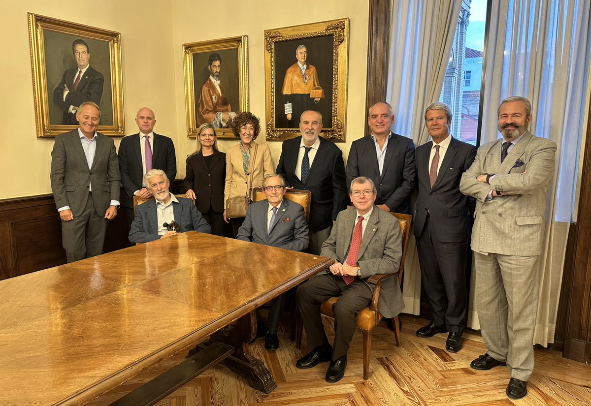 Un honor formar parte de #Industrialia, el nuevo think tank del #ICMEI (Instituto de Ciencia para el #Medioambiente, la #Energía y la #Industria), impulsado por <a href="/exparlamentario/">ExParlamentarios</a> la Asociación de ExDiputados y ExSenadores de las Cortes Generales ubicado en <a href="/Congreso_Es/">Congreso</a>