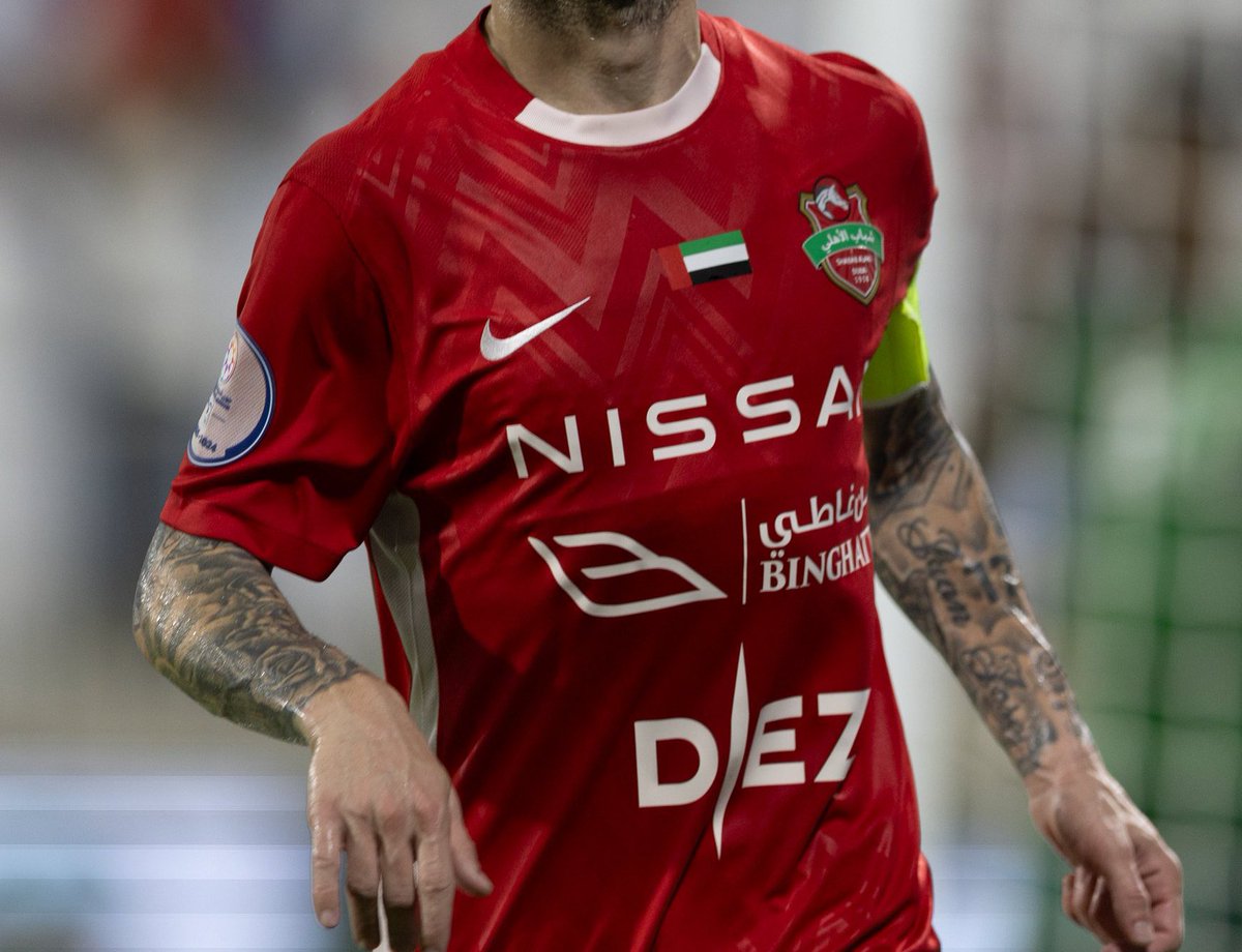Qalmeimarati's tweet photo. مسابقة بمناسبة فوز شباب الاهلي ❤️💚

سحب على تيشيرتين لفائزين من الريتويت 🙏🏻 https://t.co/R0NnhIW0YI