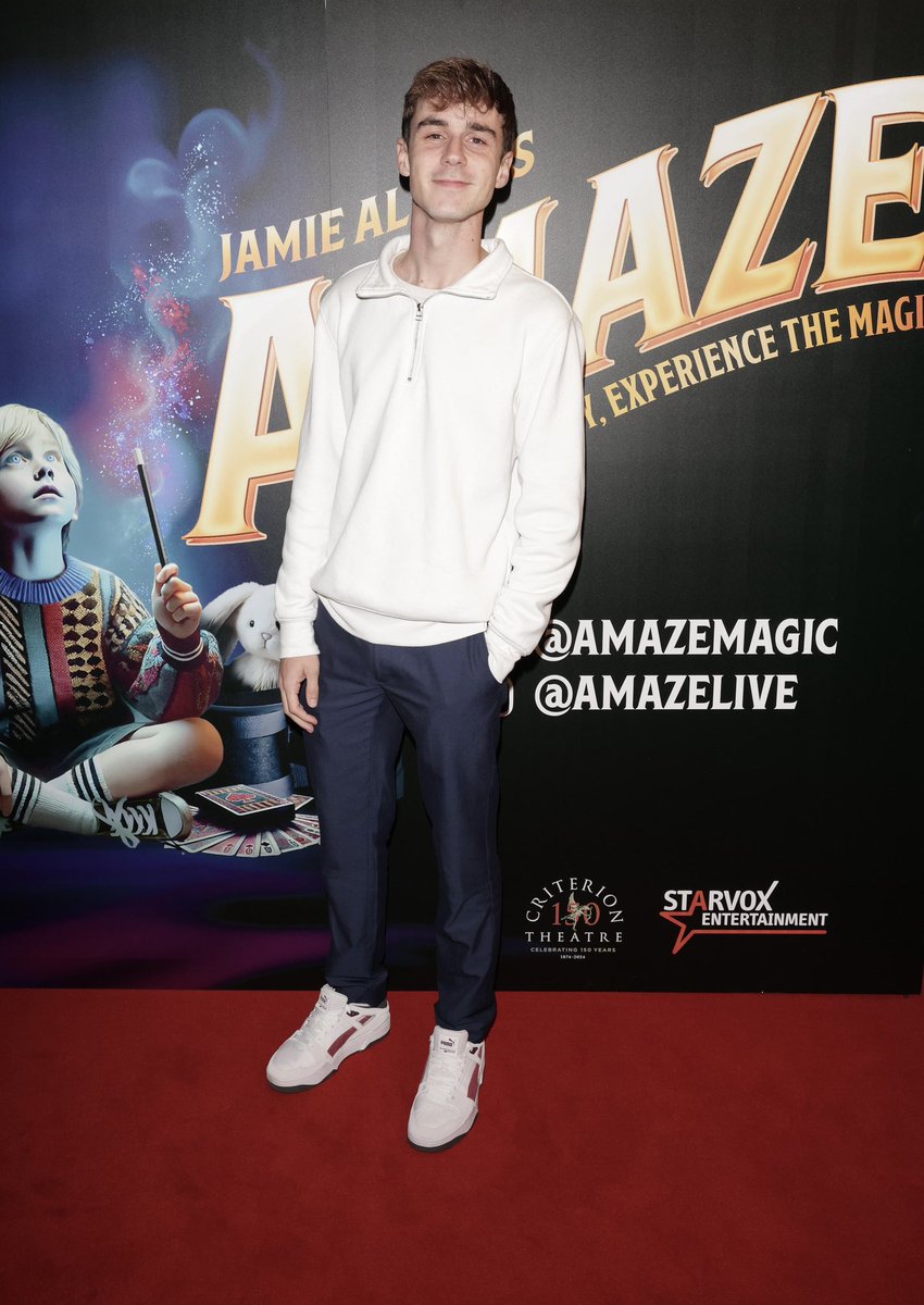 Robbie White tweet media