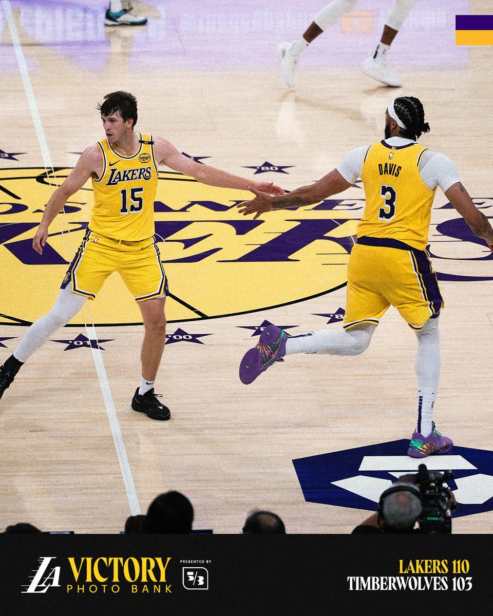 Lakers's tweet photo. First game, first win.

@FifthThird | Victory Photo Bank https://t.co/EETmxlBXwH