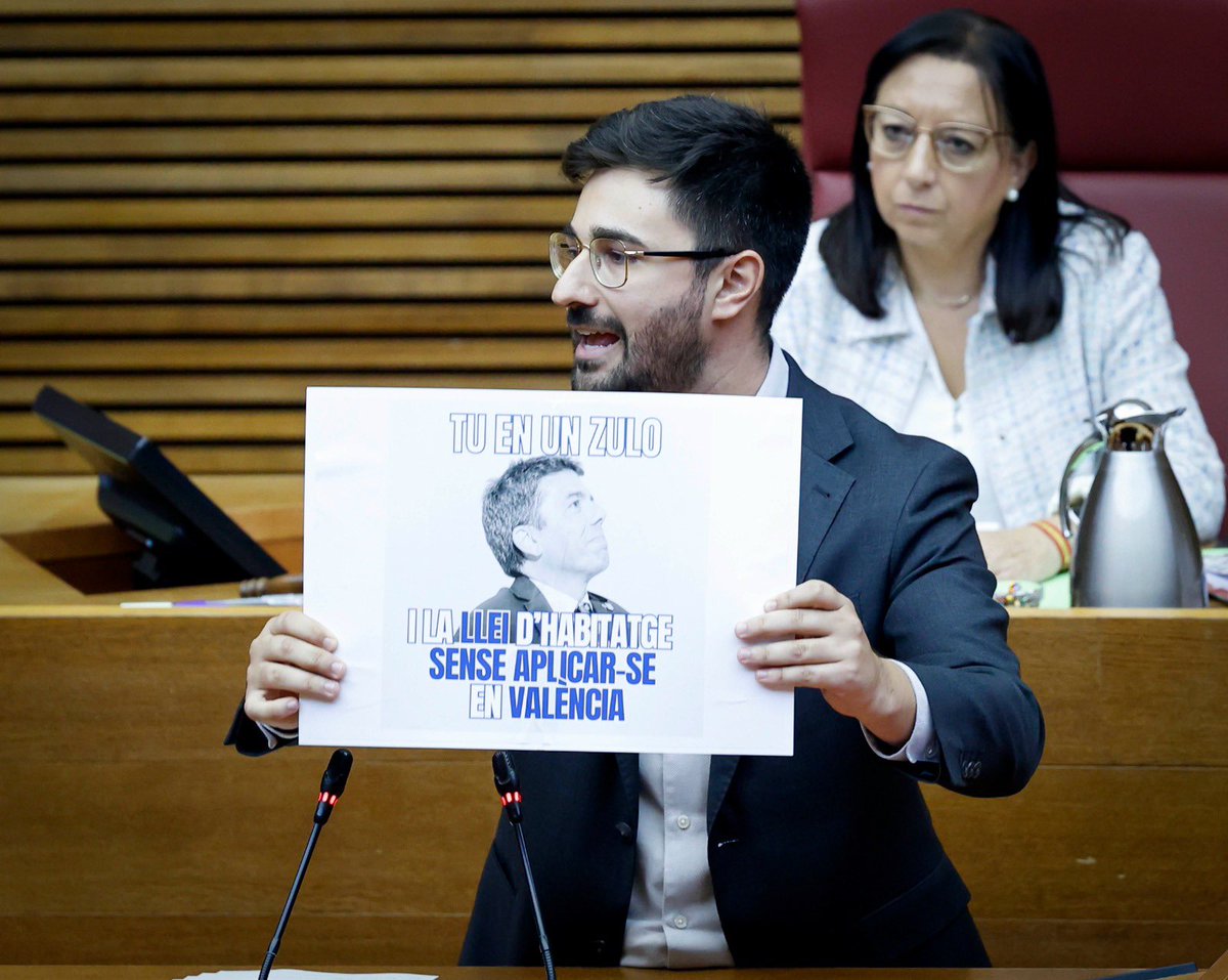 🤨 Es busca: President que aplique la llei d’habitatge en la Comunitat Valenciana i regule els preus del lloguer

❌ El PP de Mazón és el responsable de què no te’n pugues anar de casa dels teus pares

#lloguer #vivenda #habitatge #alquiler #viviendadigna