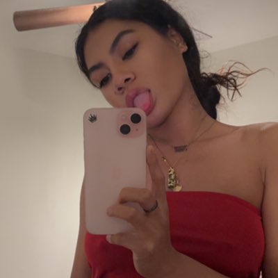 keeks_0's tweet image. hellodarknessmyoldfriend