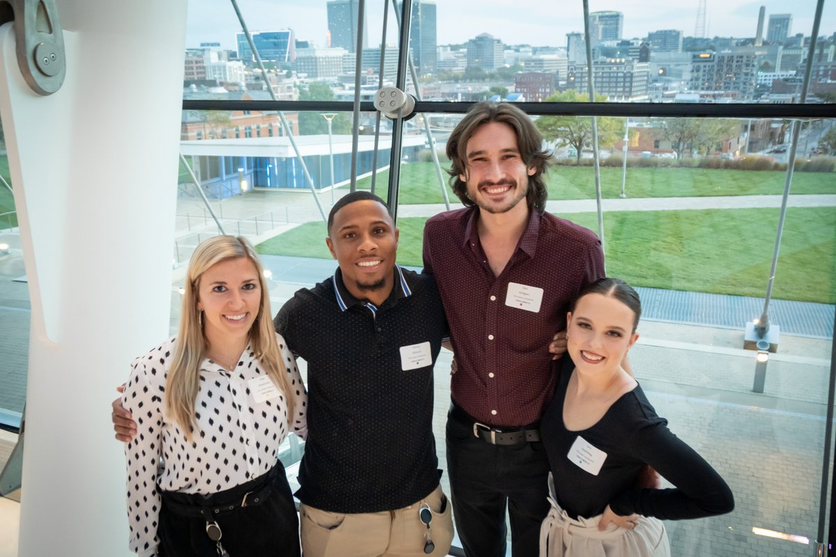 kauffmancenter's tweet photo. More than 100 people gathered for happy hour with the best view in Kansas City at the Kauffman Center. Attendees from Ensemble member companies enjoyed complimentary food, drinks, live music, tours of both performance halls and professional headshots.

📷 Don Ipock https://t.co/OHOZq67RbV