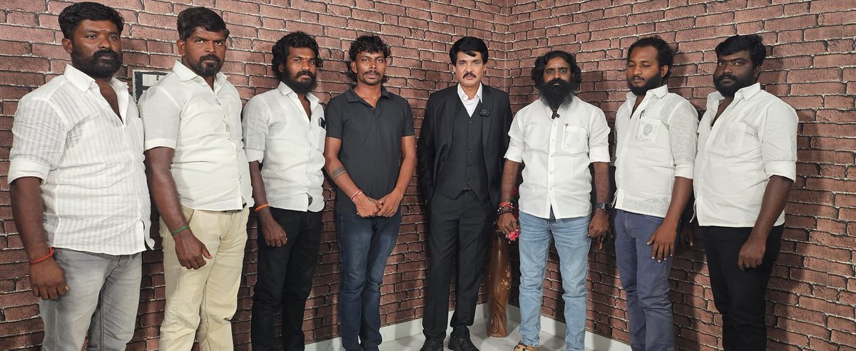 கருத்தியல் ரீதியான தரமான சம்பவம் இருக்கு.