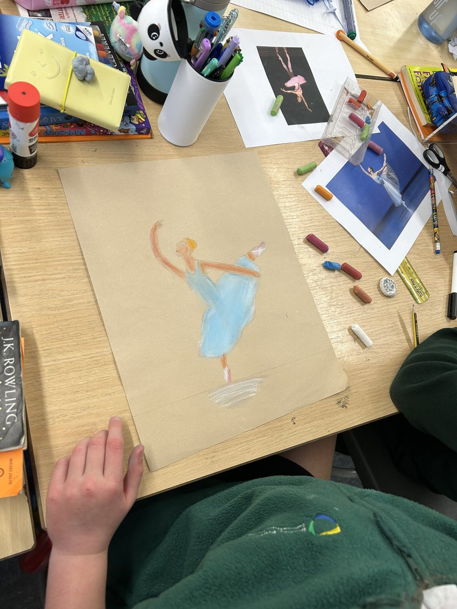 M5BPEF's tweet photo. This half term, we have been sketching in the style of Edgar Degas. To create their final pieces, M5 thought about proportions, sketching techniques and how to create movement in their sketches✏️ https://t.co/n8klmmfBH9