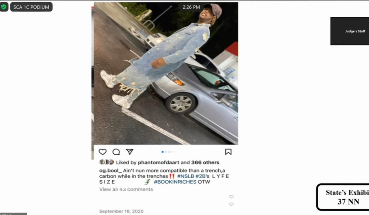 ThuggerDaily's tweet image. STATE MESSED UP

One of the hashtags in this post is #FreeQua was ordered to be REDACTED

The State gave Slimelife a paper version of this post which was UNREDACTED, and he read it out loud in front of the jury, clearly indicating that Qua was previously locked up!