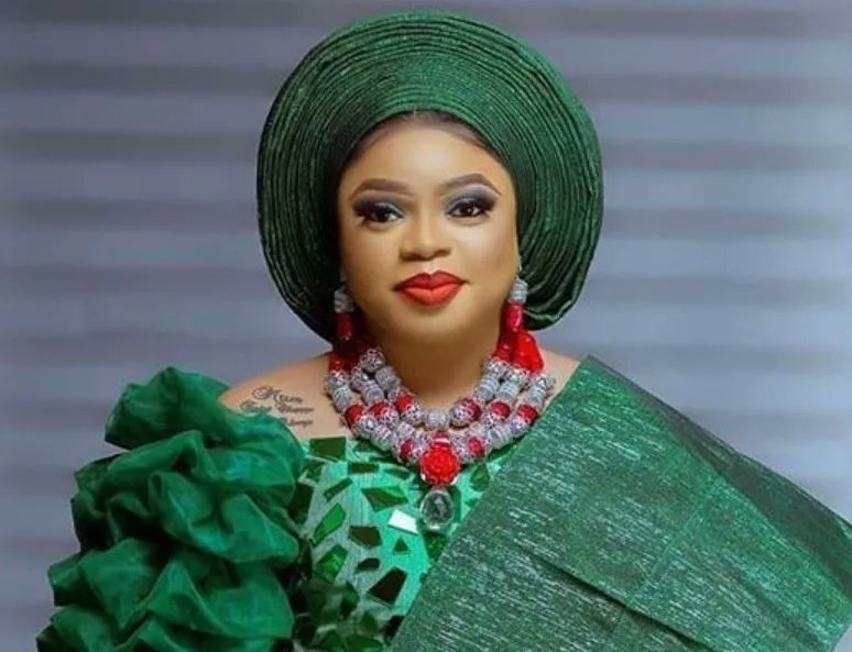 NGReporter's tweet photo. Bobrisky Falls Ill in Detention, Rushed to Hospital -  https://t.co/cibfAq3MYN https://t.co/JsMorARB57