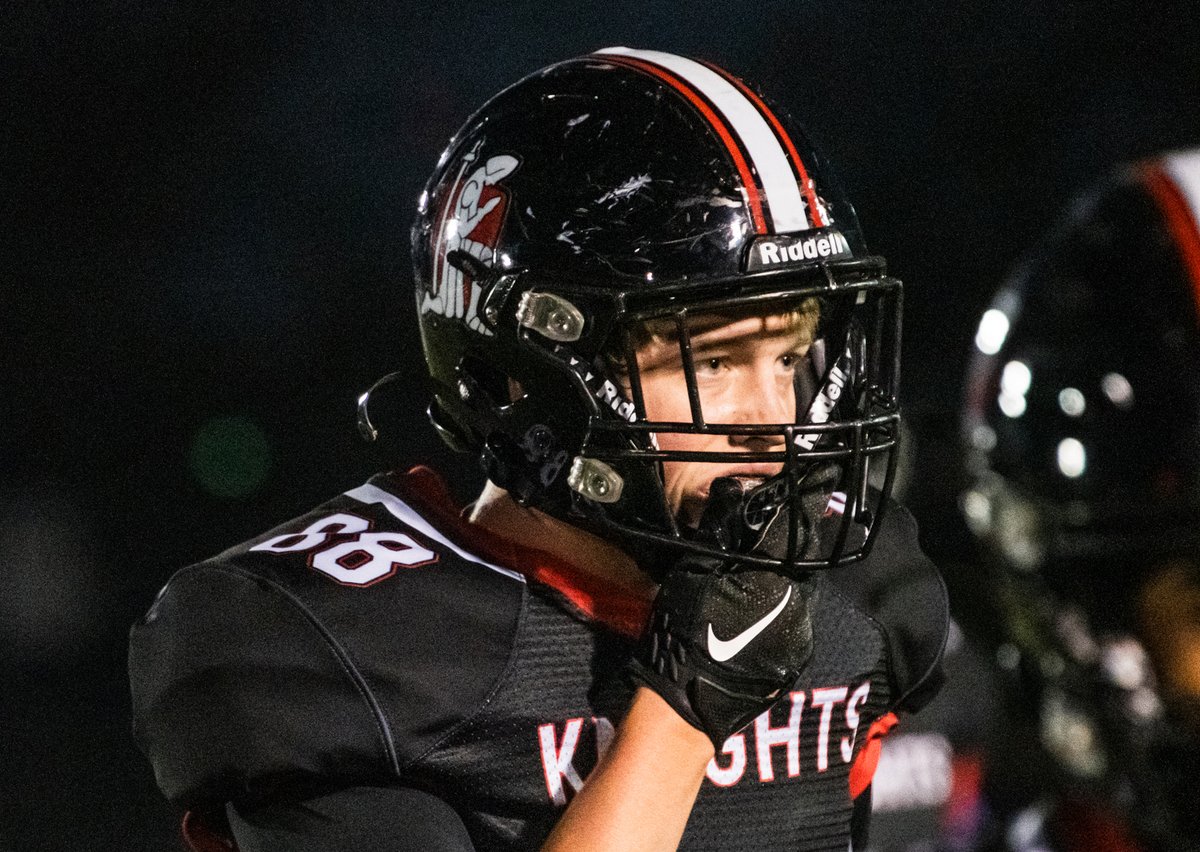 BishopLuersFB's tweet photo. Tournament ready.
#KnightFaces | #LuersSpirit https://t.co/G3zycsr46l