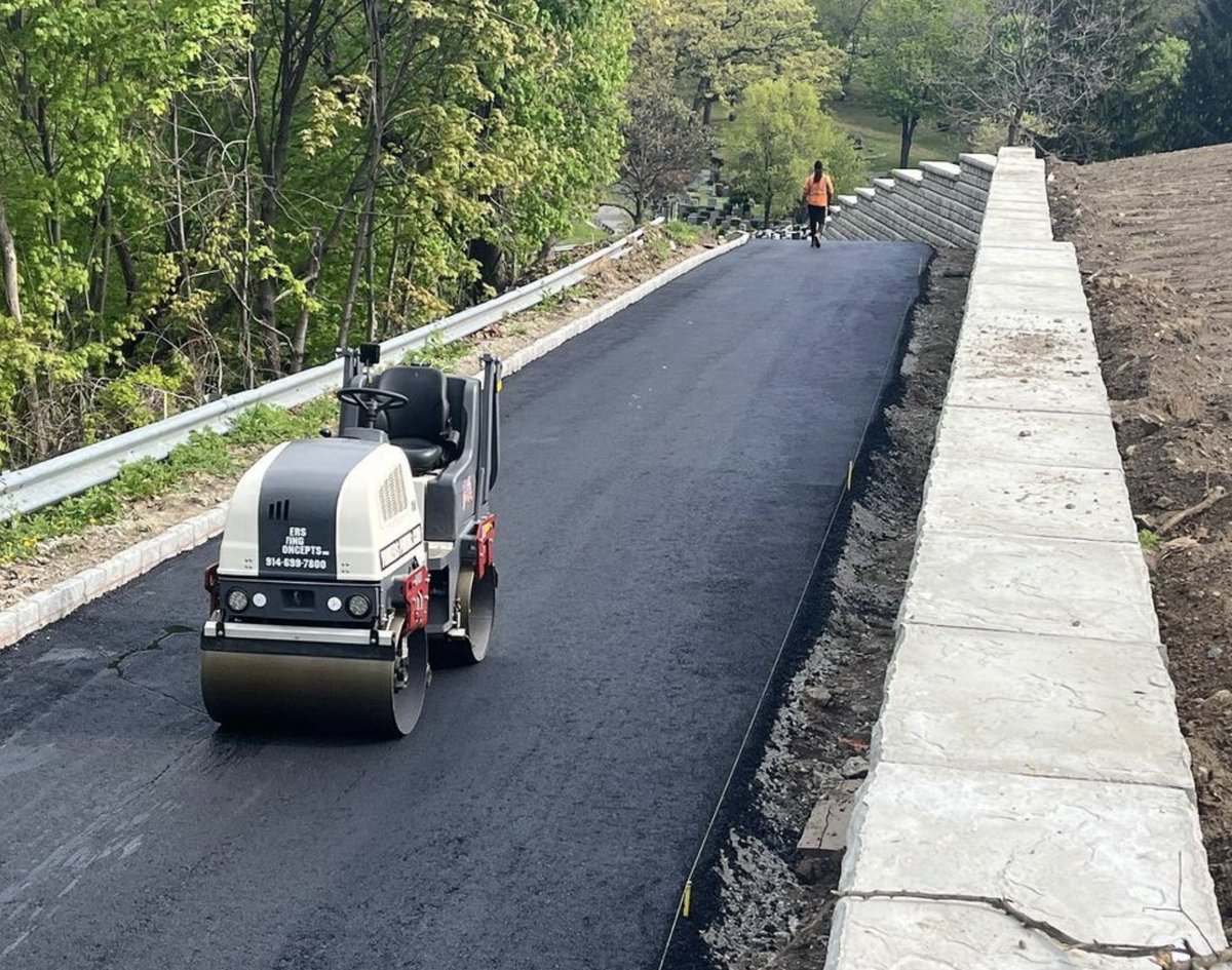 They dug and paved, we provided the @RediRockInternational! 

Thanks to @yonkerspavingconcepts &amp; @rogliano_construction for being awesome partners on this one!