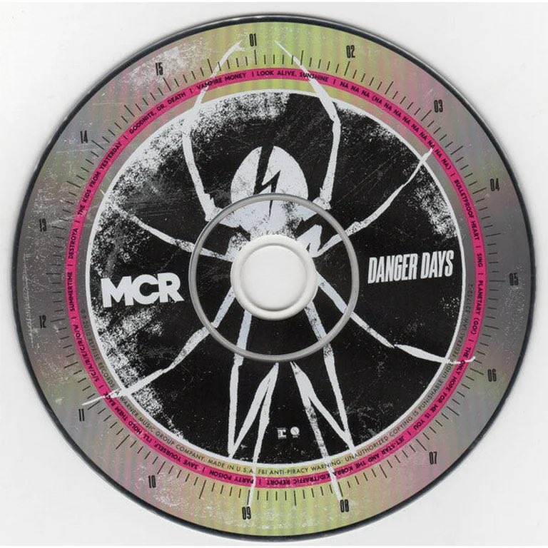 im not abt to go get mine for a picture but do u ever think about how Stunninv the danger days cd is. like i think abt her all the time she is GORGEOUS