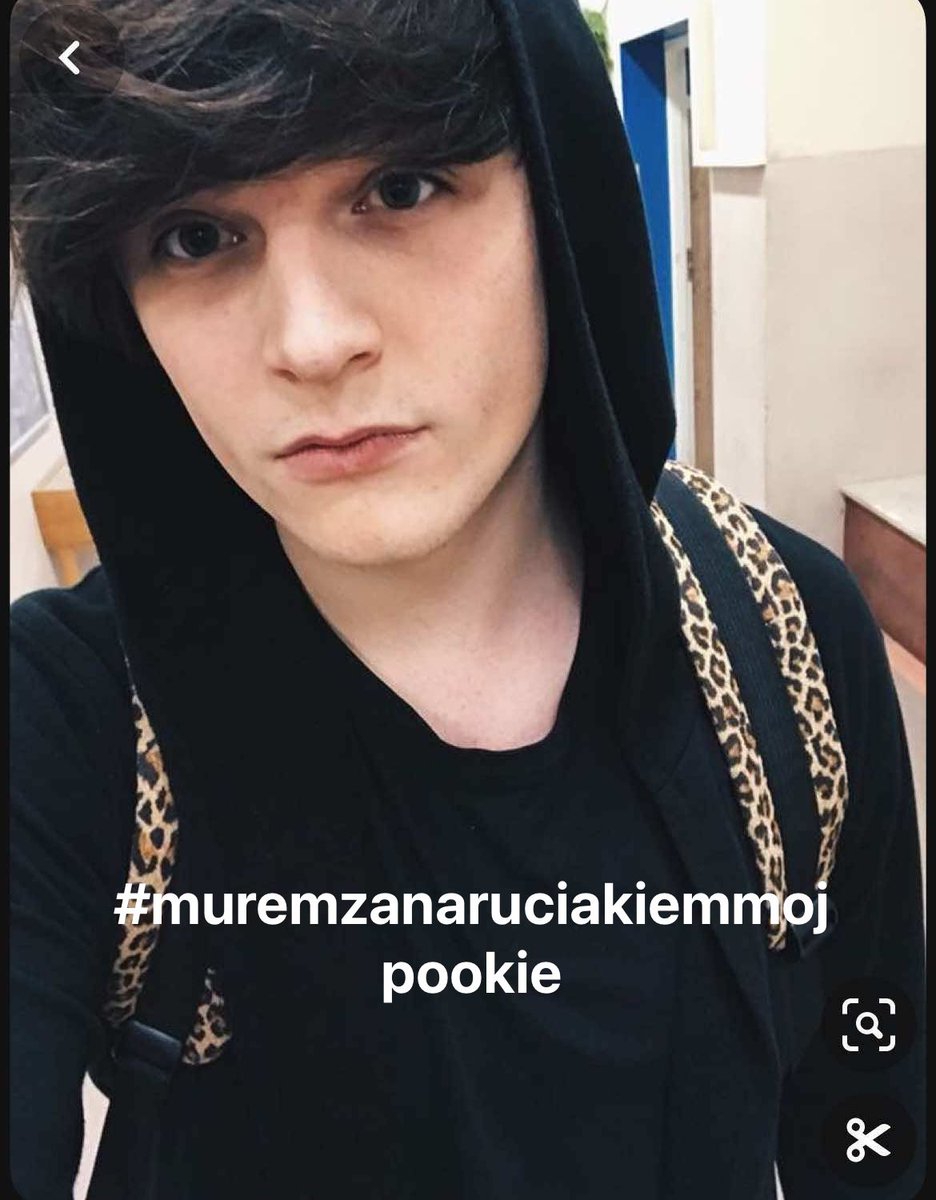xhwke's tweet photo. Smutno mi sie patrzy na to jak tak sympatyczna osoba jak adas jest tak traktowana :(( #mafiairl3 https://t.co/RTqAuIjmee