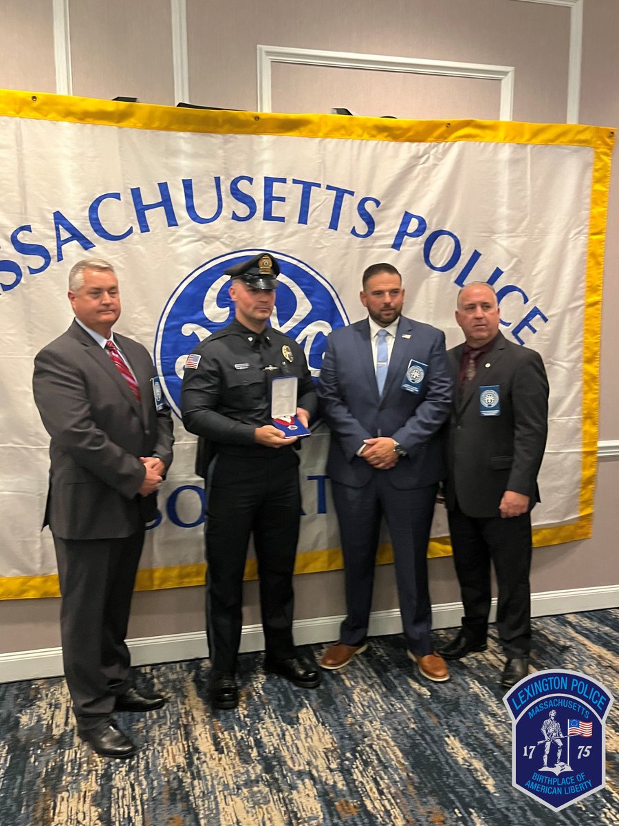LPD is proud to announce that Officer Joseph Carruthers received the <a href="/MassPoliceAssoc/">Mass Police Assoc</a> Medal of Valor for his life saving actions in his response to an armed individual in 2022. 
<a href="/TownOfLexMA/">Town of Lexington, MA</a>
