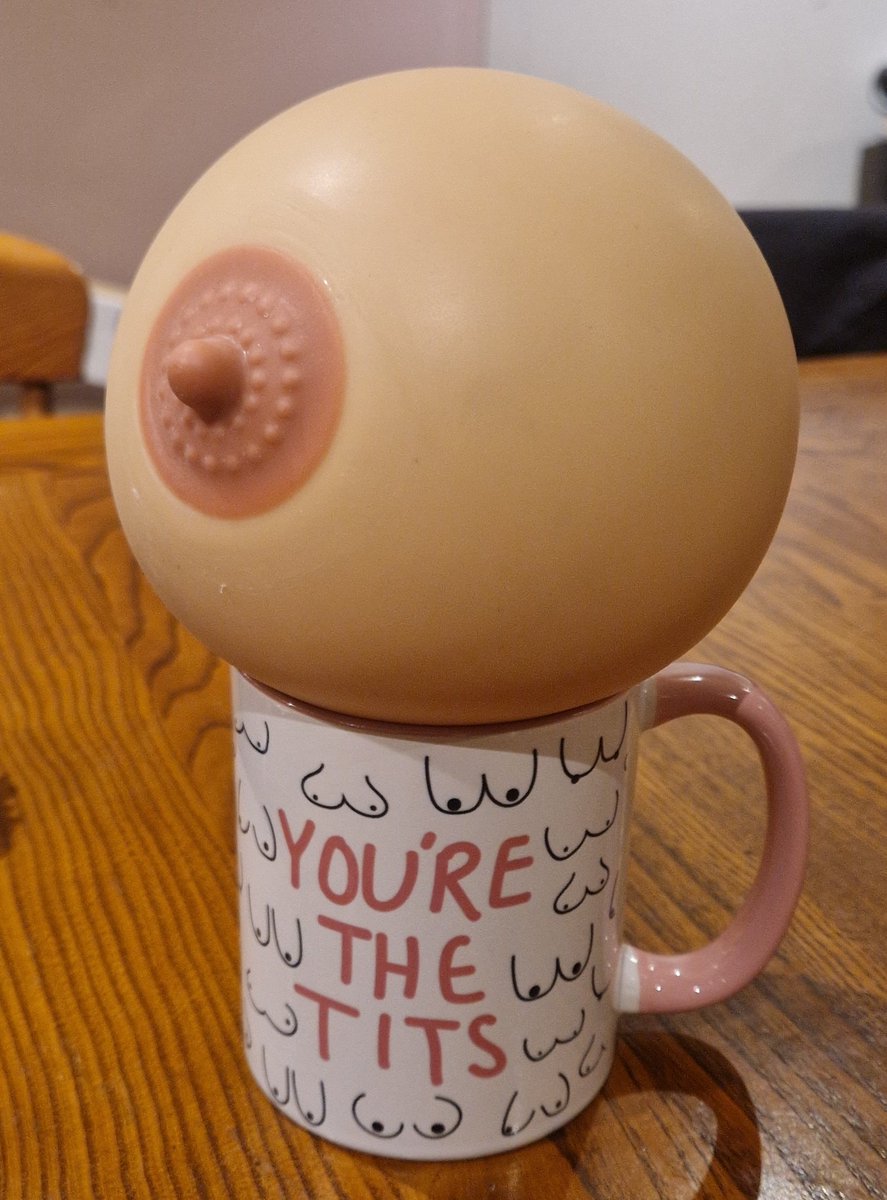 LaughingCharli's tweet photo. Best birthday presents ever. My friends just get me. 
@ruebharb @Porky_Plays https://t.co/NvxPDJtviC