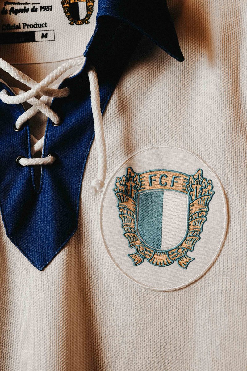 TheyThinkKits's tweet photo. F.C. Famalicão with one of the cleanest vintage shirts we’ve ever seen 😮‍💨 https://t.co/c3g6eVLMfX