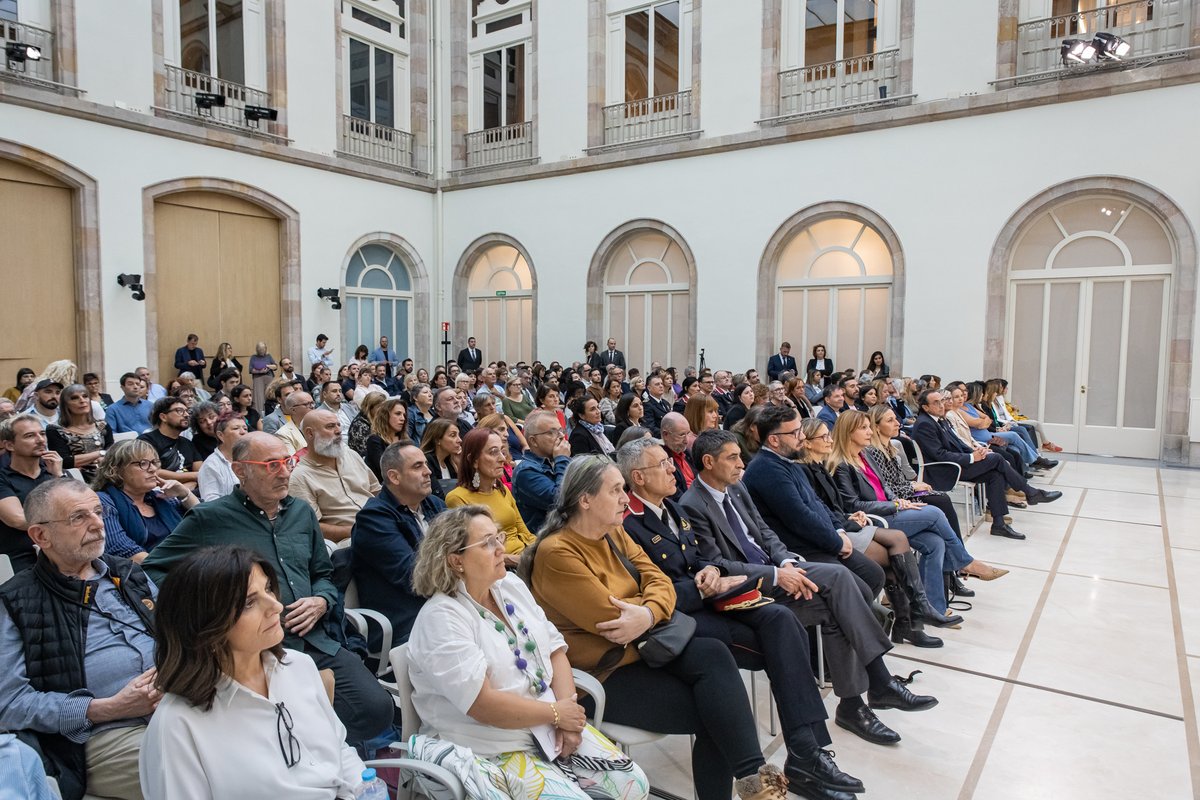 El <a href="/parlamentcat/">Parlament de Catalunya</a> ha commemorat aquesta tarda el 10è aniversari de la Llei 11/2014 pels drets de les persones LGBTI en un acte impulsat pel Consell Nacional LGBTI.

🔗 Més informació i galeria fotogràfica: parlament.cat/web/actualitat…