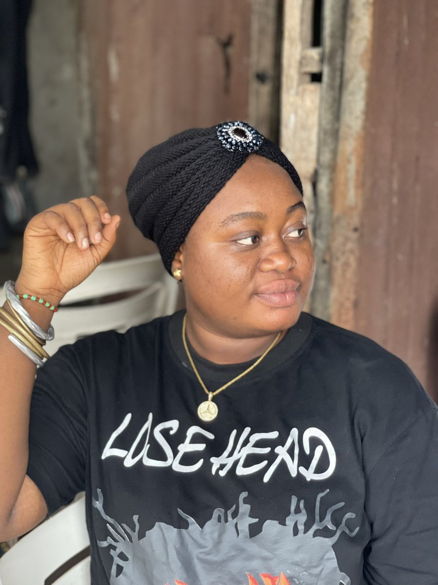 agbeke_orator's tweet image. Think you have problems? Try listening to someone else’s story, and you’ll find yourself giving thanks to Olódùmarè. As dey say, where one journey ends is where another begins, and this holds true for the good things in life. U will always find yourself somewhere in the middle.