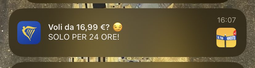mich_ettaa's tweet photo. ryanair mi metti in difficoltà https://t.co/7PvbTPysTM