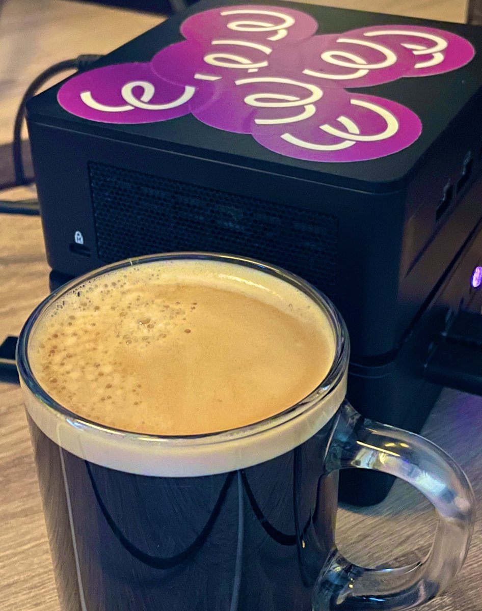 JeroenEWX's tweet image. $EWT #WorkerNodes #Coffee!