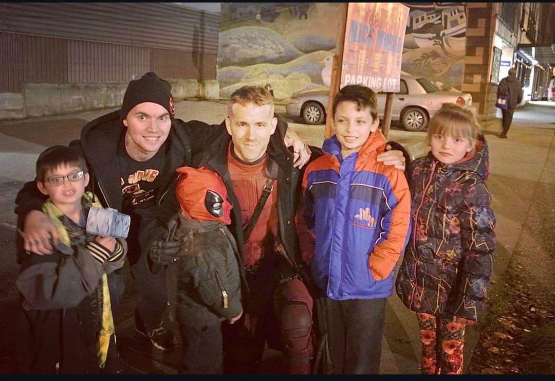 Happy Birthday to my Favorite Movie Star and Marvel Character. <a href="/VancityReynolds/">Ryan Reynolds</a> here is a photo on set of the first <a href="/deadpoolmovie/">Deadpool Movie</a>