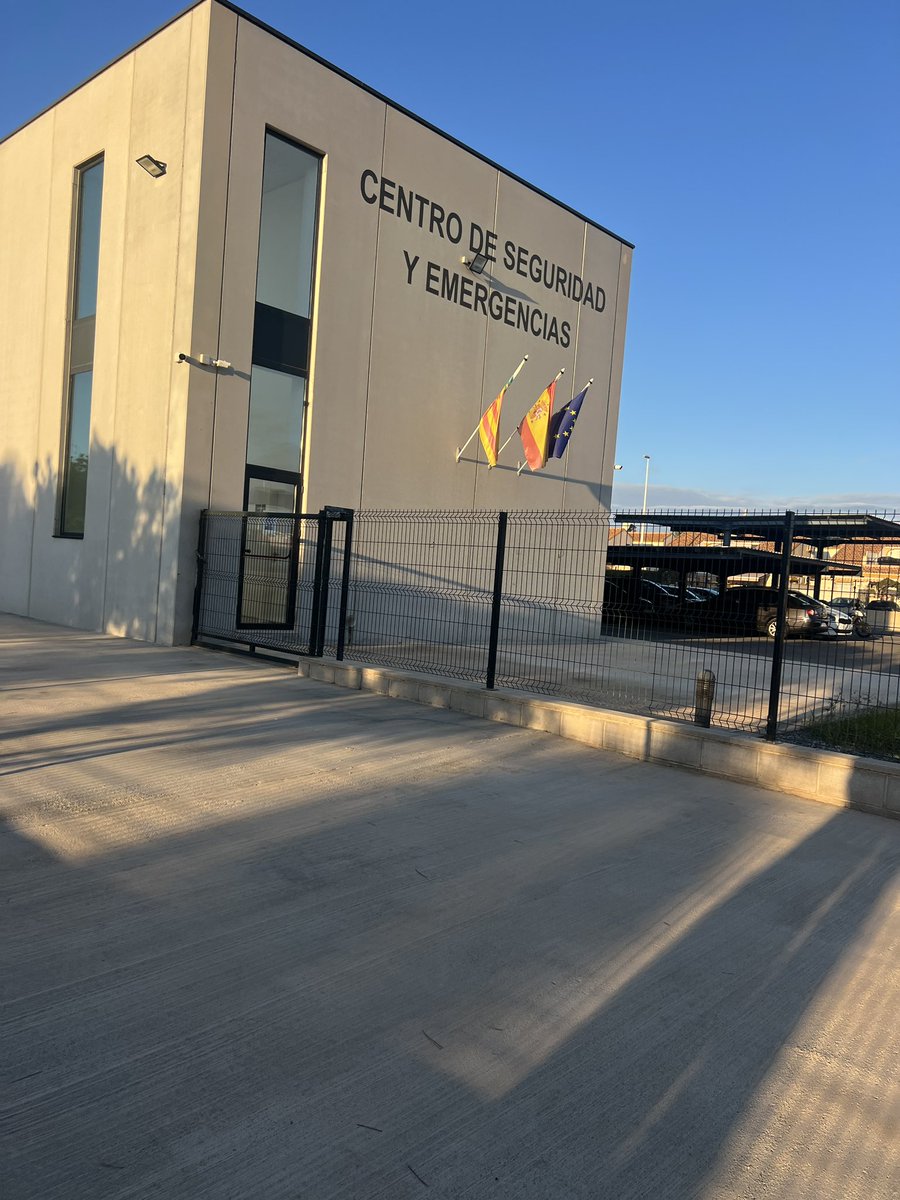 Trip to police station yesterday. Thats the final thing done before application for years 4&amp;5 of our residency. Everything in order and now with our Lawyer to be submitted. Stuck 100% to the terms of our visa so All we can do now is wait and hope for a favourable decision.