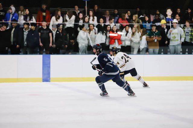 Congrats to current Lion captain, Nate DiChiara ‘25 on being named to NHL Central Scoutings Preliminary watch list. media.d3.nhle.com/image/private/…